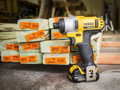 dewalt 12v impact driver review